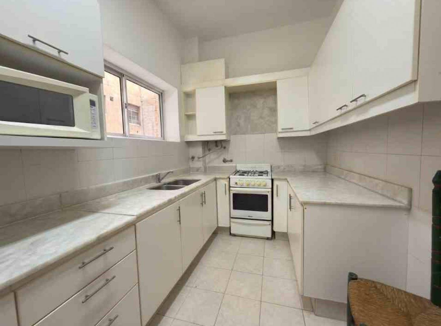 Foto de VENTA PISO 3 DORMITORIOS B° CENTRO APTO CREDITO, imagen 5