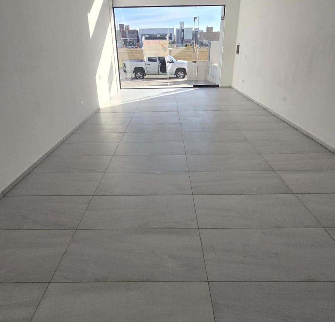 Foto de SE ALQUILA LOCAL EN DOCTA DE 100M2 A ESTRENAR, imagen 4