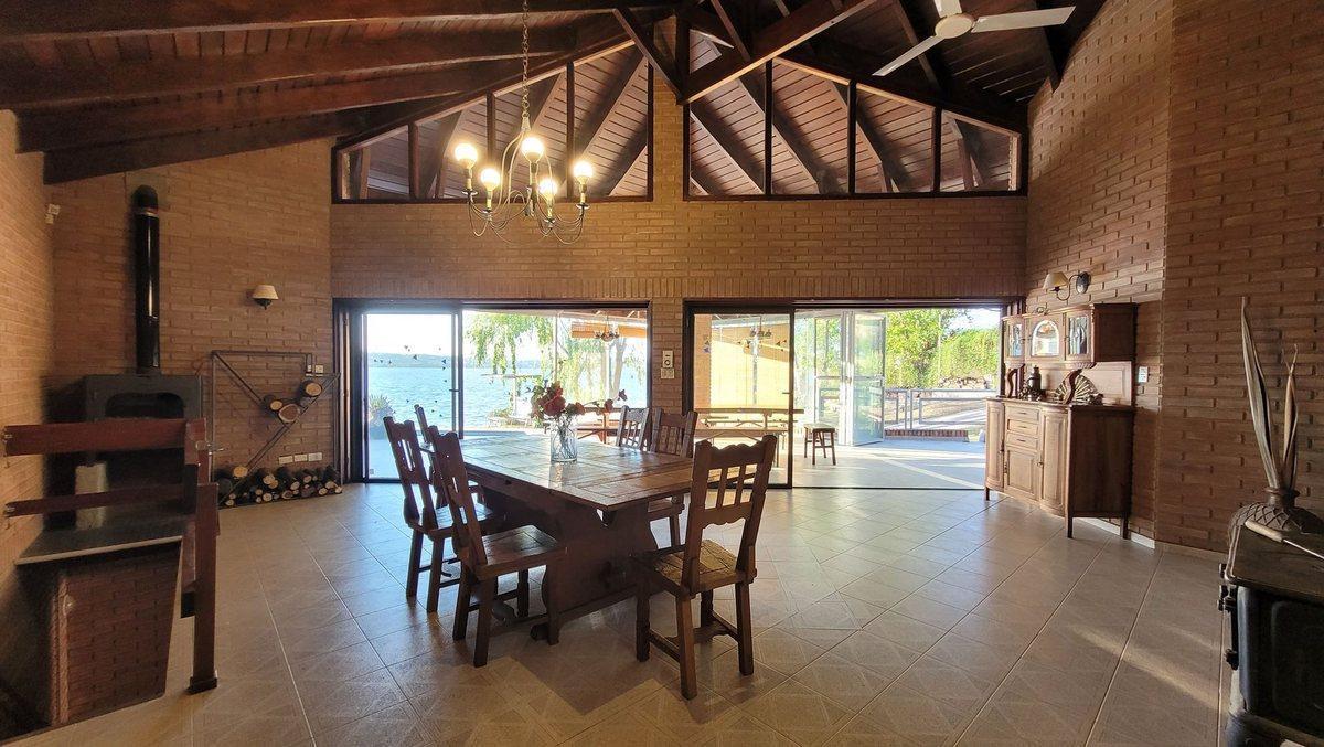 Foto de CASA FRENTE AL LAGO - COSTA AZUL, imagen 2