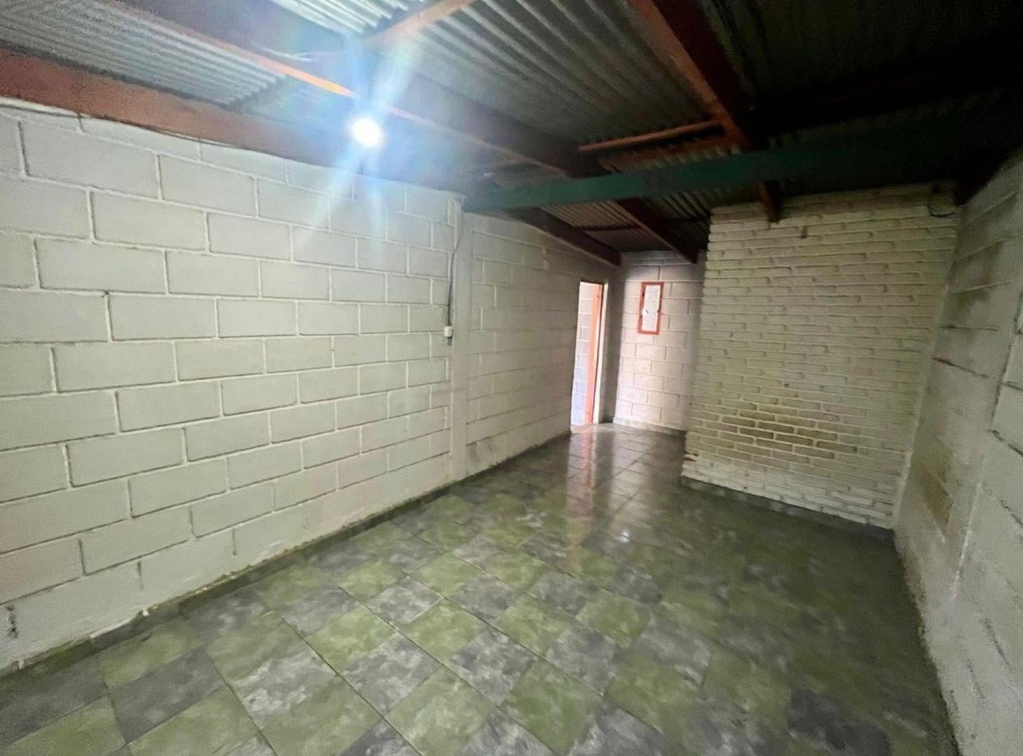 Foto de SE VENDE TERRENO CON MEJORAS, imagen 1