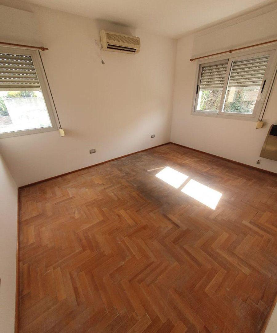 Foto de VENTA CASA EN ARGUELLO 3 DORMITORIOS CON PILETA, imagen 2