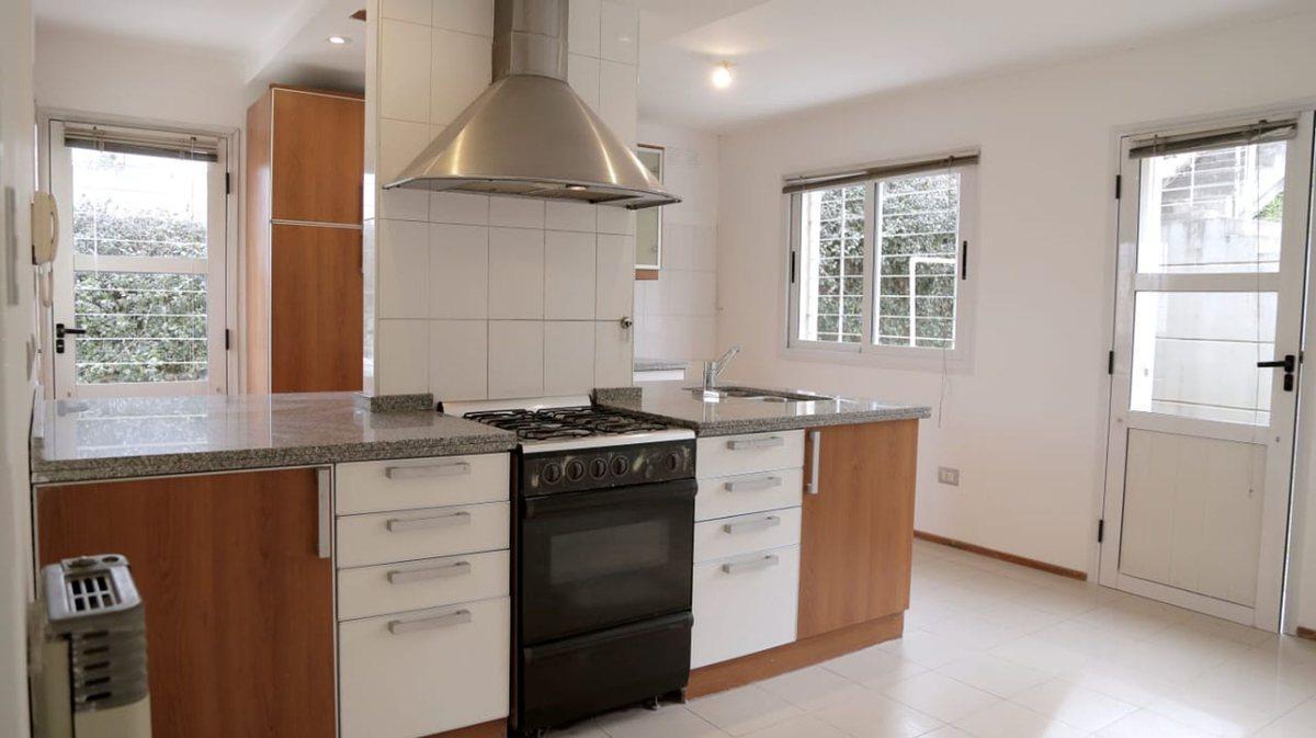 Foto de VENTA CASA EN ARGUELLO 3 DORMITORIOS CON PILETA, imagen 5