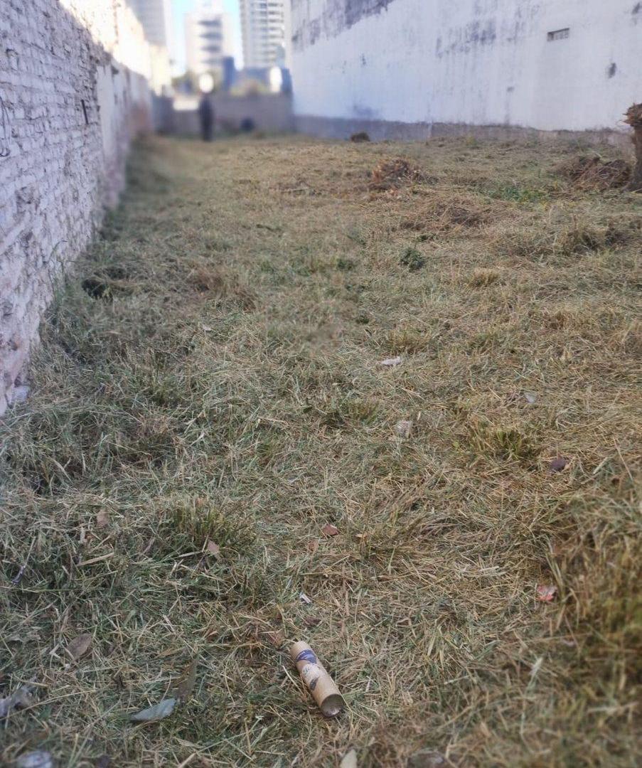 Foto de VENTA TERRENO PARA INVERSIONISTA EN B° PUEYRREDON, imagen 4