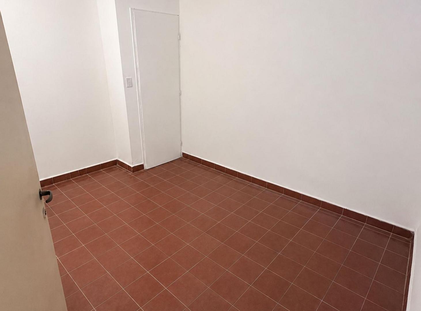 Foto de ALQUILER DEPARTAMENTO MANFREDI, imagen 4