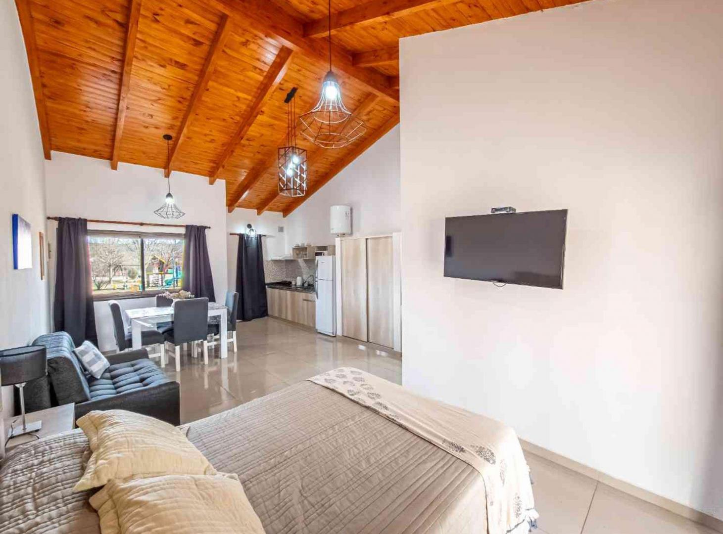 Foto de VENTA INCREIBLE COMPLEJO DE CABAÑAS en NONO, imagen 2