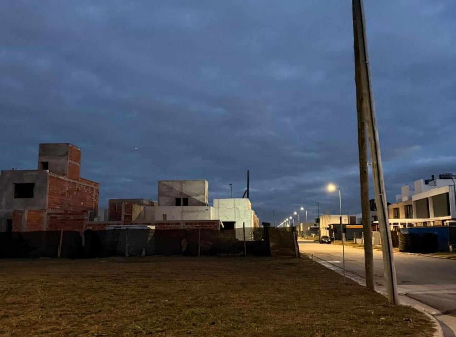 Foto de VENTA LOTE ESQUINA RINCONES DE MANANTIALES, imagen 3