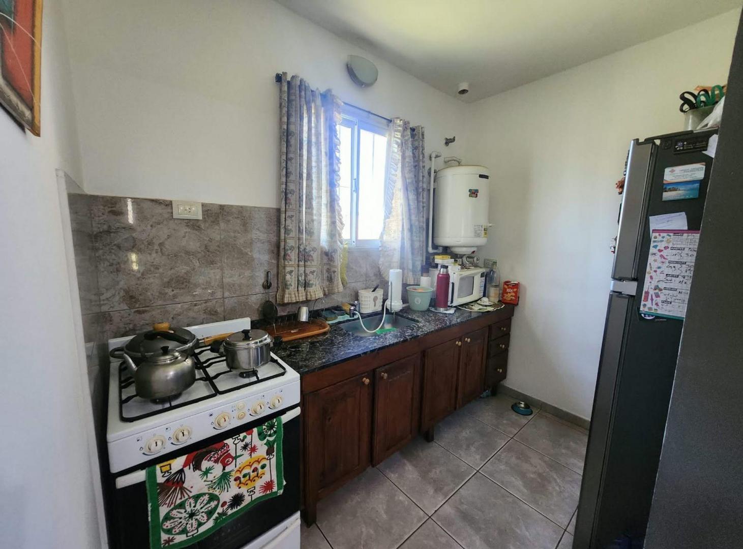 Foto de Venta Casa 2 Dormitorios en Unquillo — Lote 333 m², imagen 3