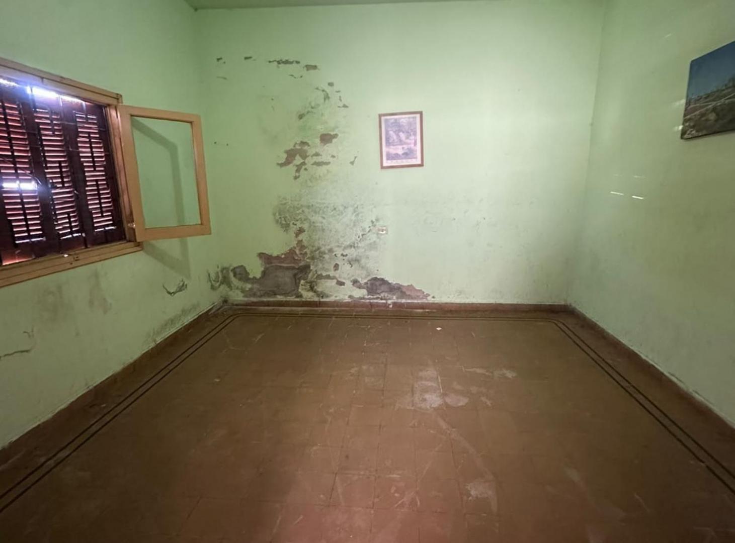 Foto de ALQUILER - CASA 3 DORMI - Barrio GRAL BUSTOS, imagen 2