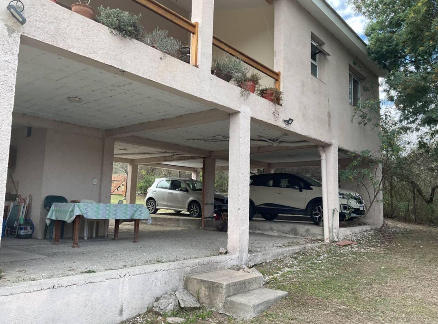 Foto de VENTA CASA CON PILETA VILLA LOS AROMOS, imagen 4