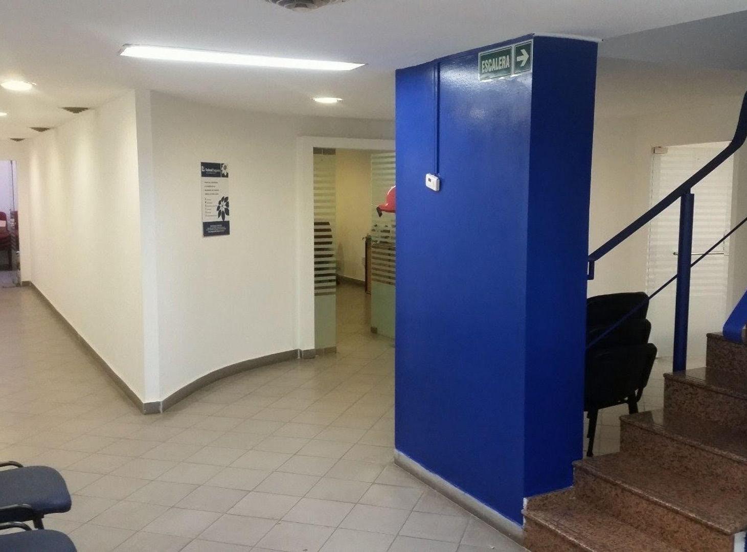 Foto de ALQUILER LOCAL COMERCIAL SOBRE LA CAÑADA. CENTRO, imagen 3