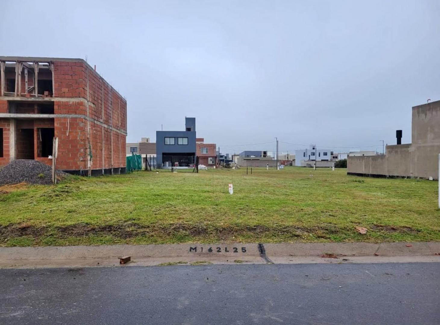 Foto de Venta Lote 360 Docta Av 2 Apto Duplex Fondo Norte, imagen 1