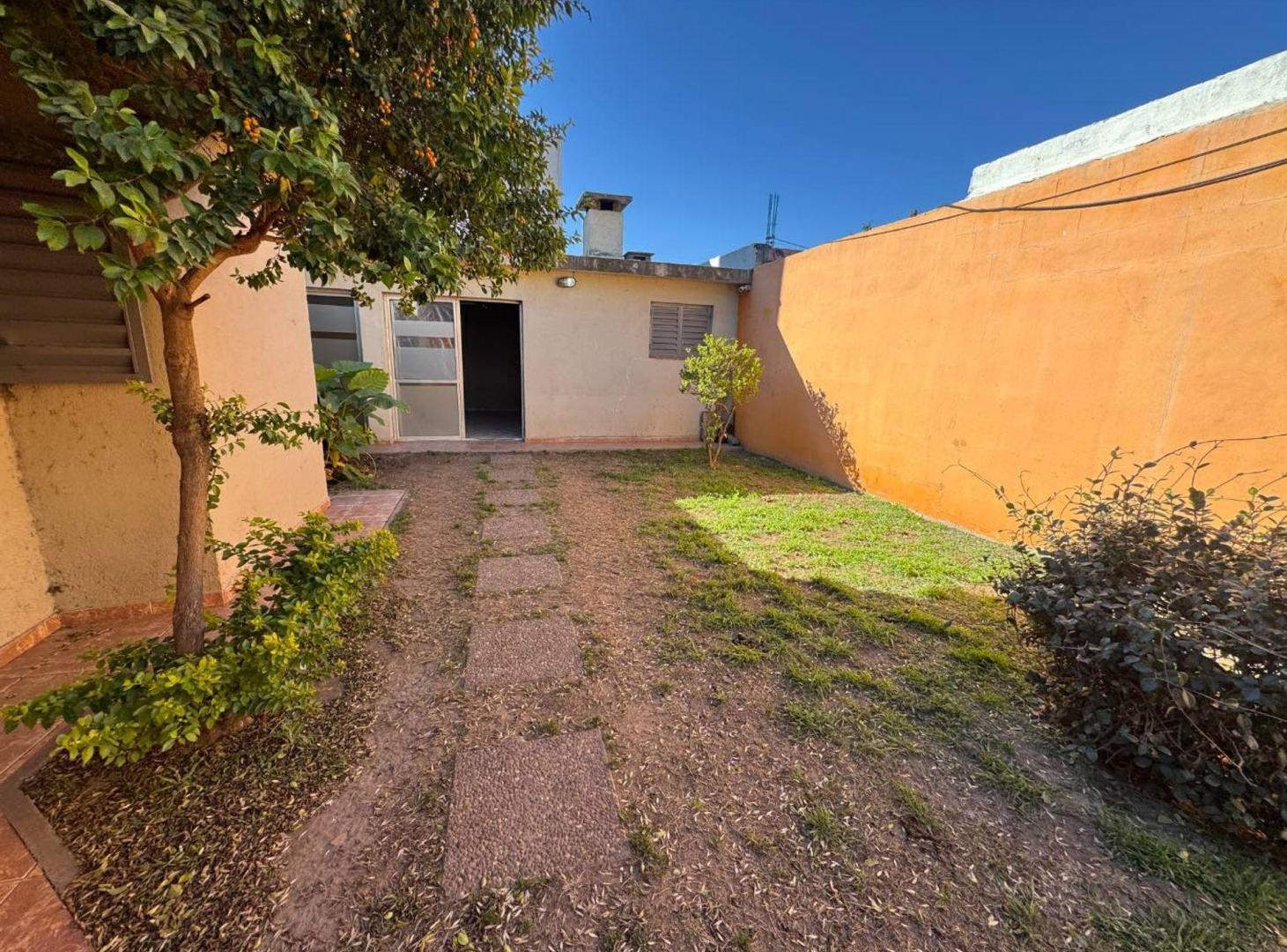 Foto de Venta casa 4 dormitorios Marqués de Sobremonte, imagen 3