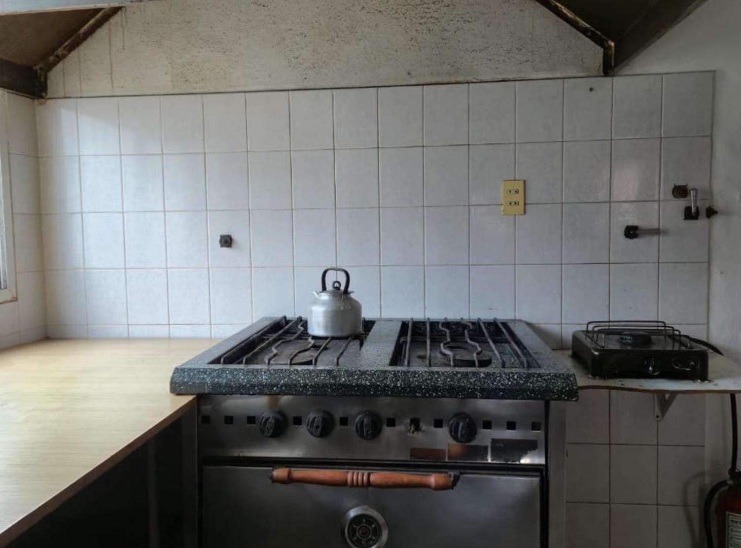Foto de VENTA - HOTEL - 5 HAB. + 8 DEPTOS - MINA CLAVERO, imagen 1