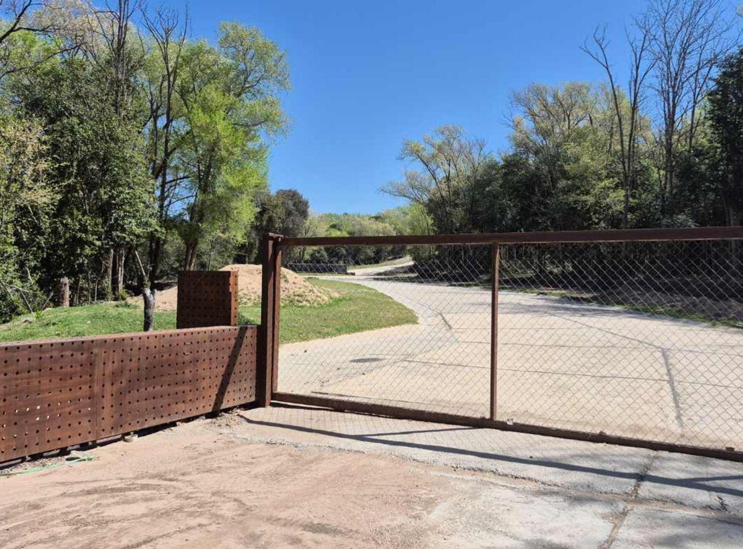 Foto de VENTA LOTE EN LA FLORITA VILLA GENERAL BELGRANO, imagen 3