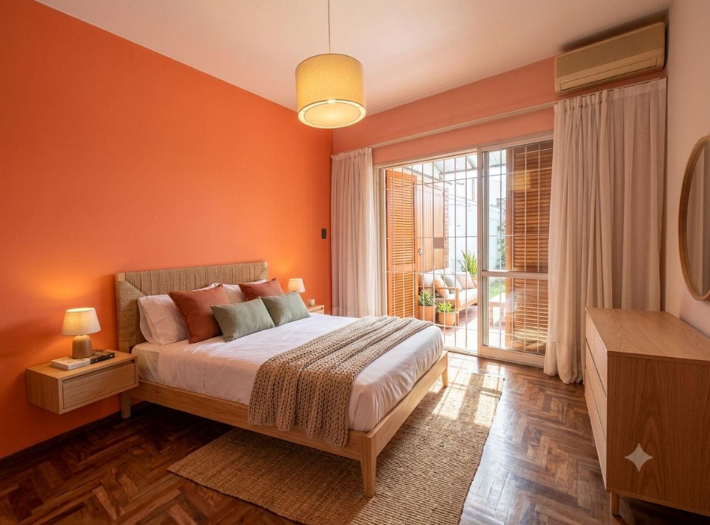 Foto de VENTA CASA 3 DORMITORIOS BARRIO CHATEAU CARRERAS, imagen 2