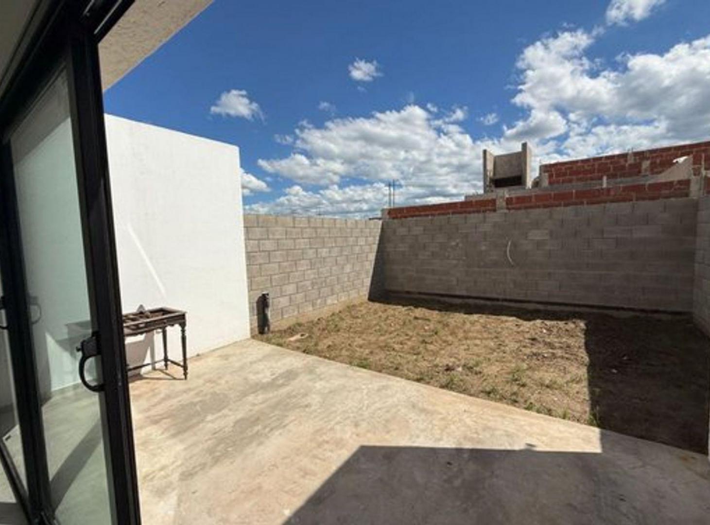 Foto de VENTA DUPLEX 3 DOR EN QUEBRADAS DE MANANTIALES, imagen 3