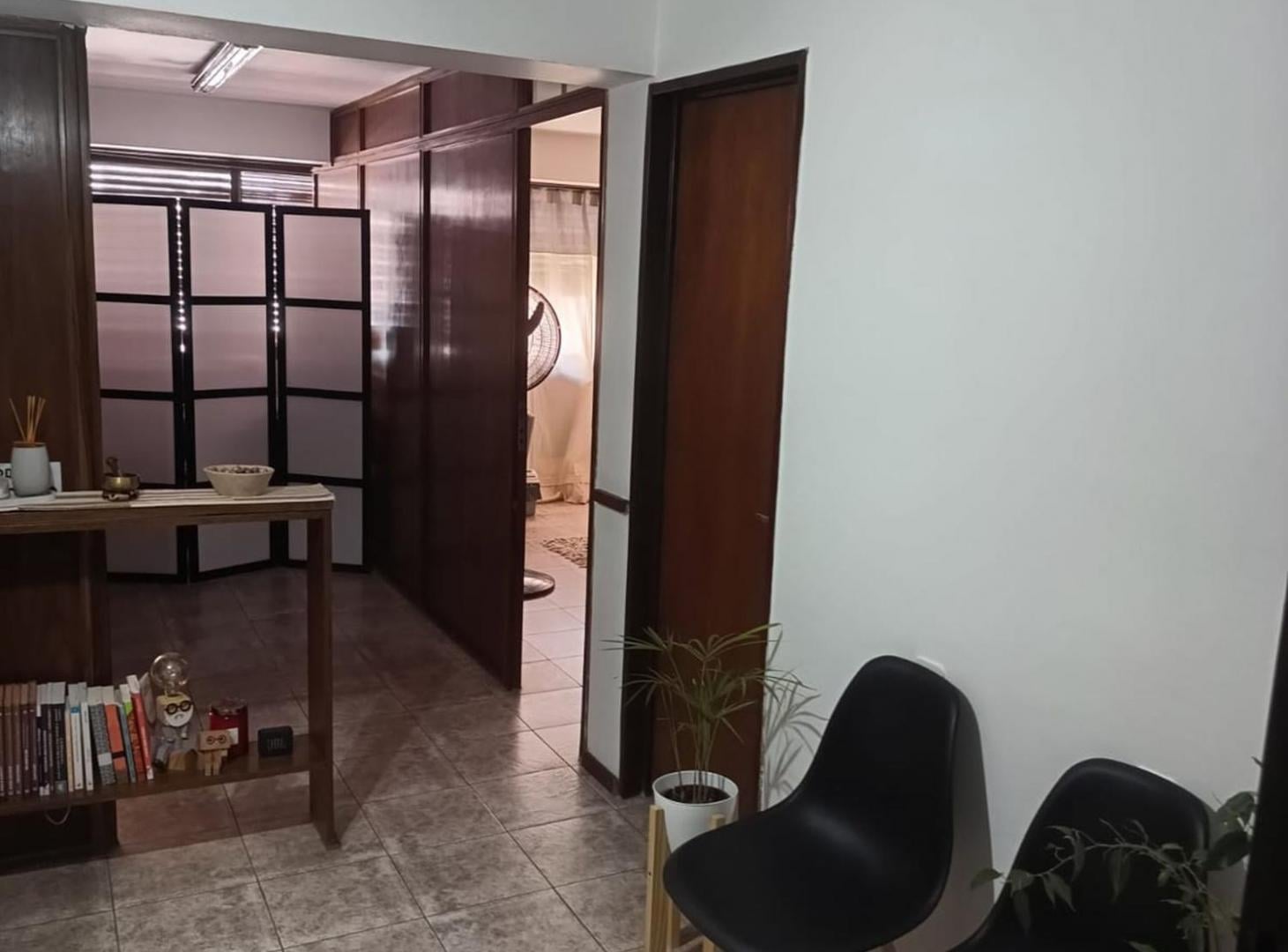 Foto de VENTA OFICINA POSIBLE DEPTO FRENTE TRIBUNALES, imagen 5