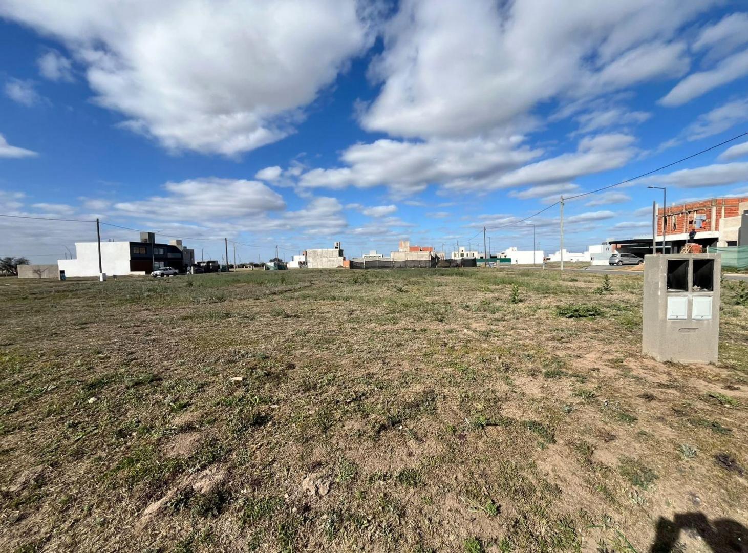 Foto de LOTE EN PAMPAS DE MANANTIALES – 389 M² RESIDENCIAL, imagen 1