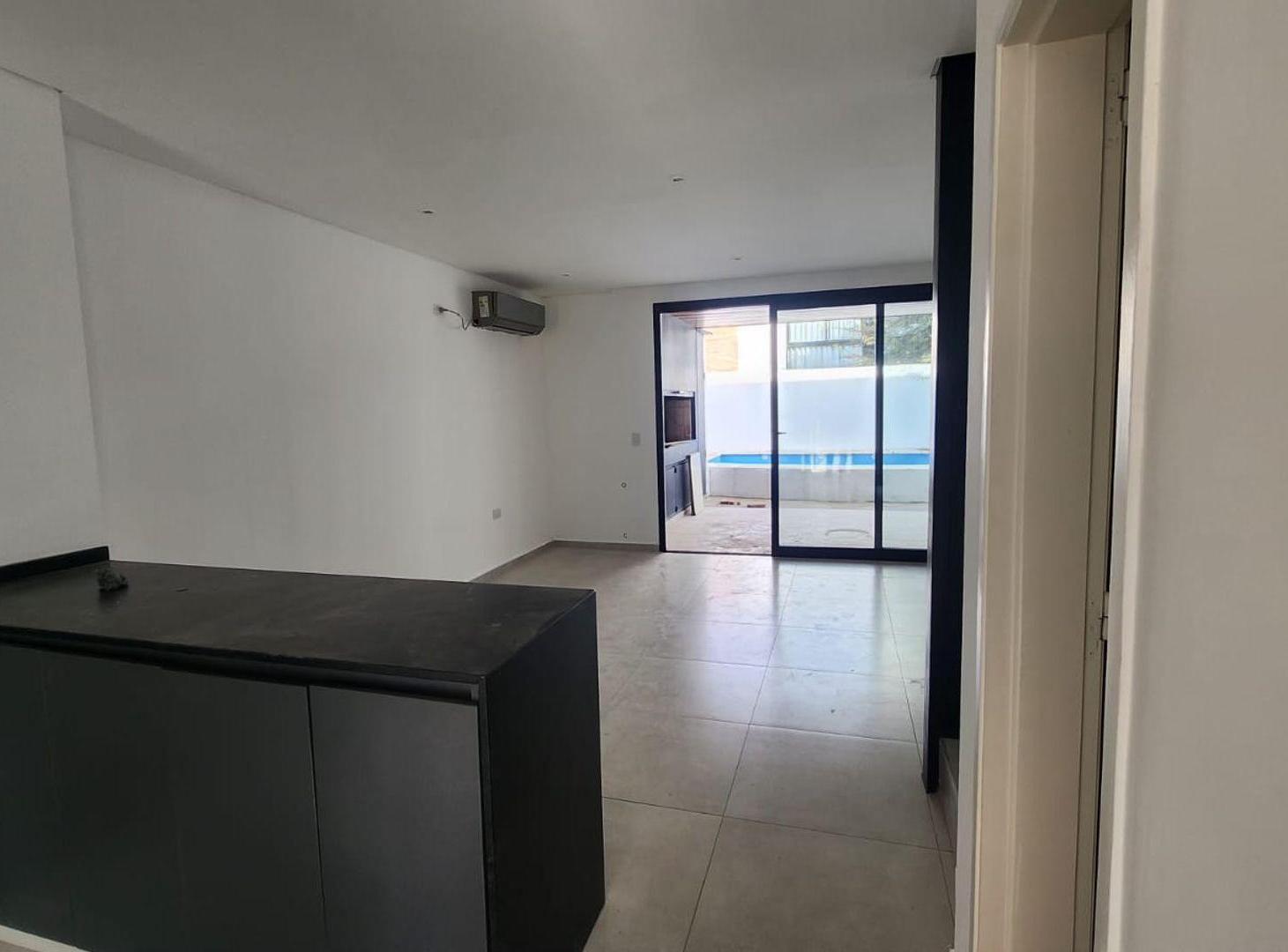 Foto de Alquiler duplex 3 dorm en Manantiales, imagen 3
