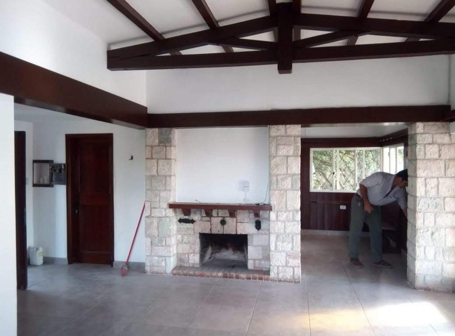 Foto de CASA EN VENTA – BARRIO COSTA AZUL VILLA CARLOS PAZ, imagen 1
