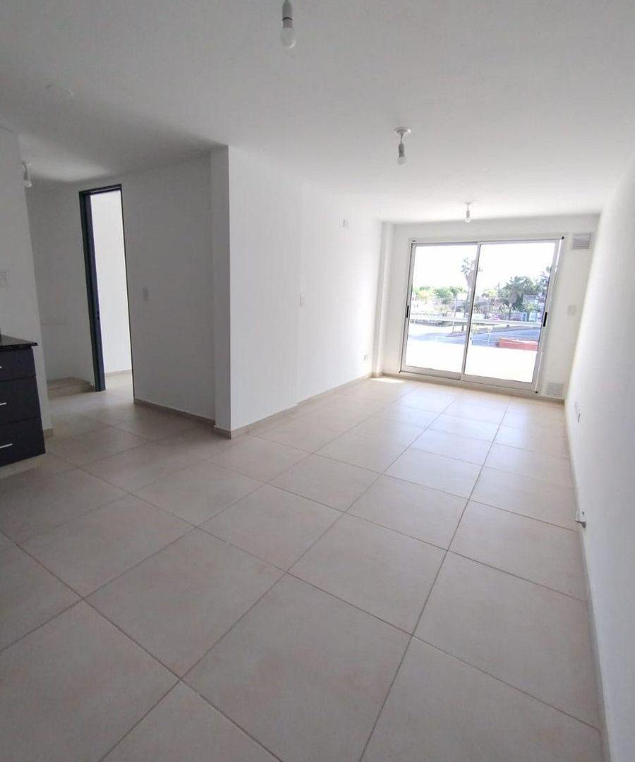 Foto de Venta depto 1 dorm frente con balcon 1E, imagen 4
