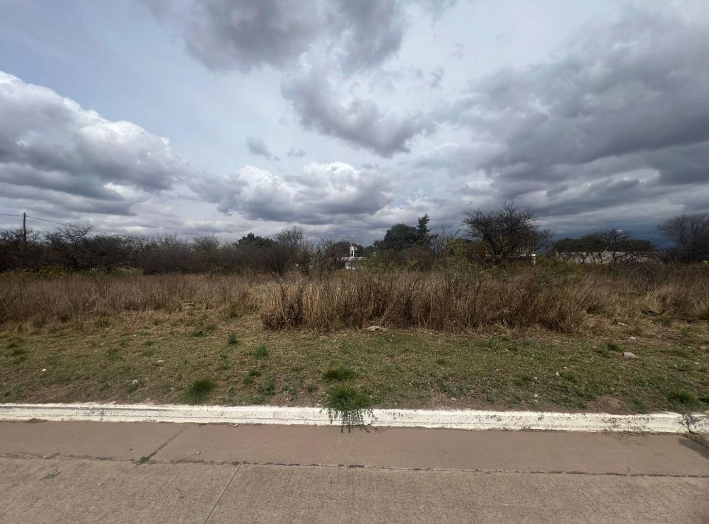 VENTA TERRENO EN BOUWER