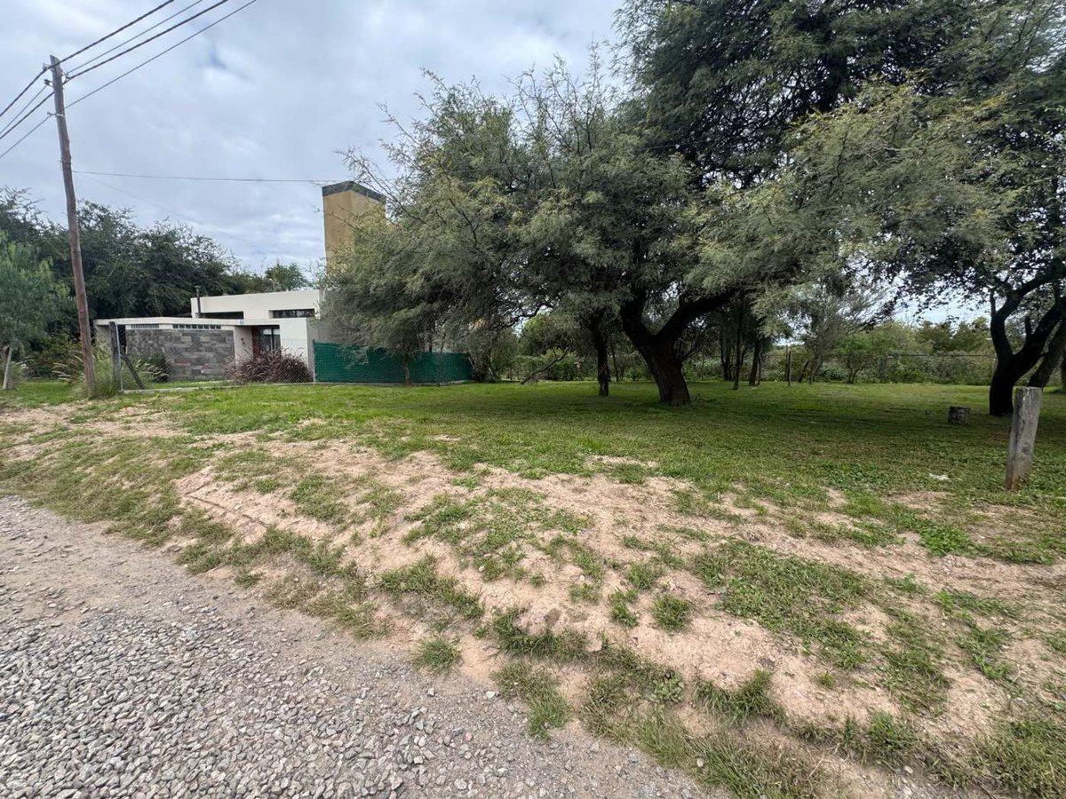 Foto de Venta lote 450 m2 Villa Catalina Rio Ceballos, imagen 4