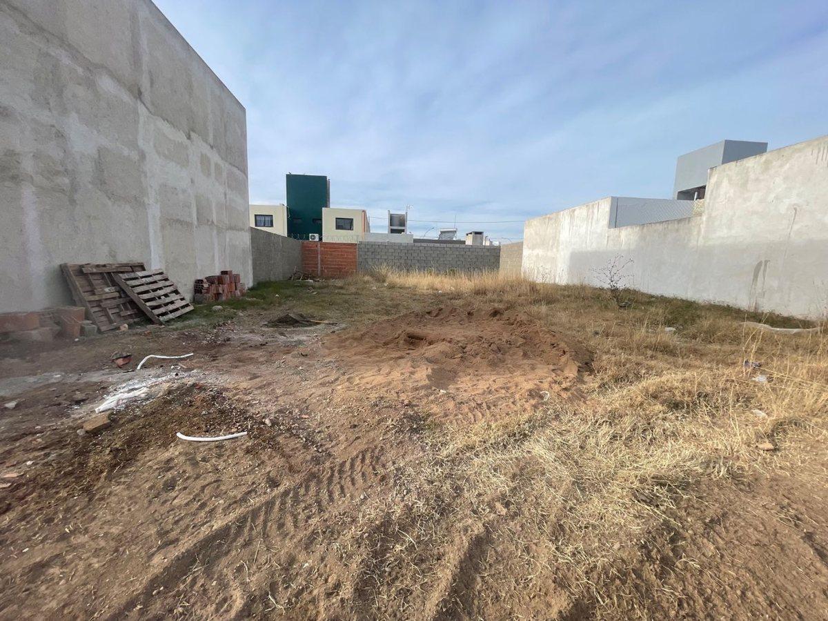 Foto de Venta Lote Valle Cercano Los Juegos 250 m2, imagen 3