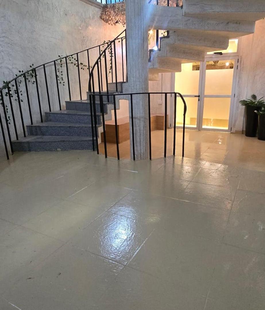 Foto de VENTA SALON MULTIESPACIO EN EL CENTRO, imagen 3