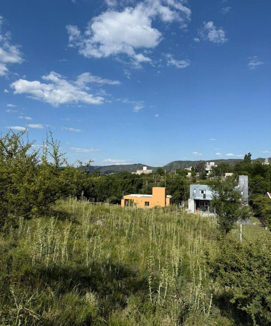 Foto de VENTA LOTE DE 969M2 EN Bº LOMAS DEL REY/MAYU SUMAJ, imagen 4