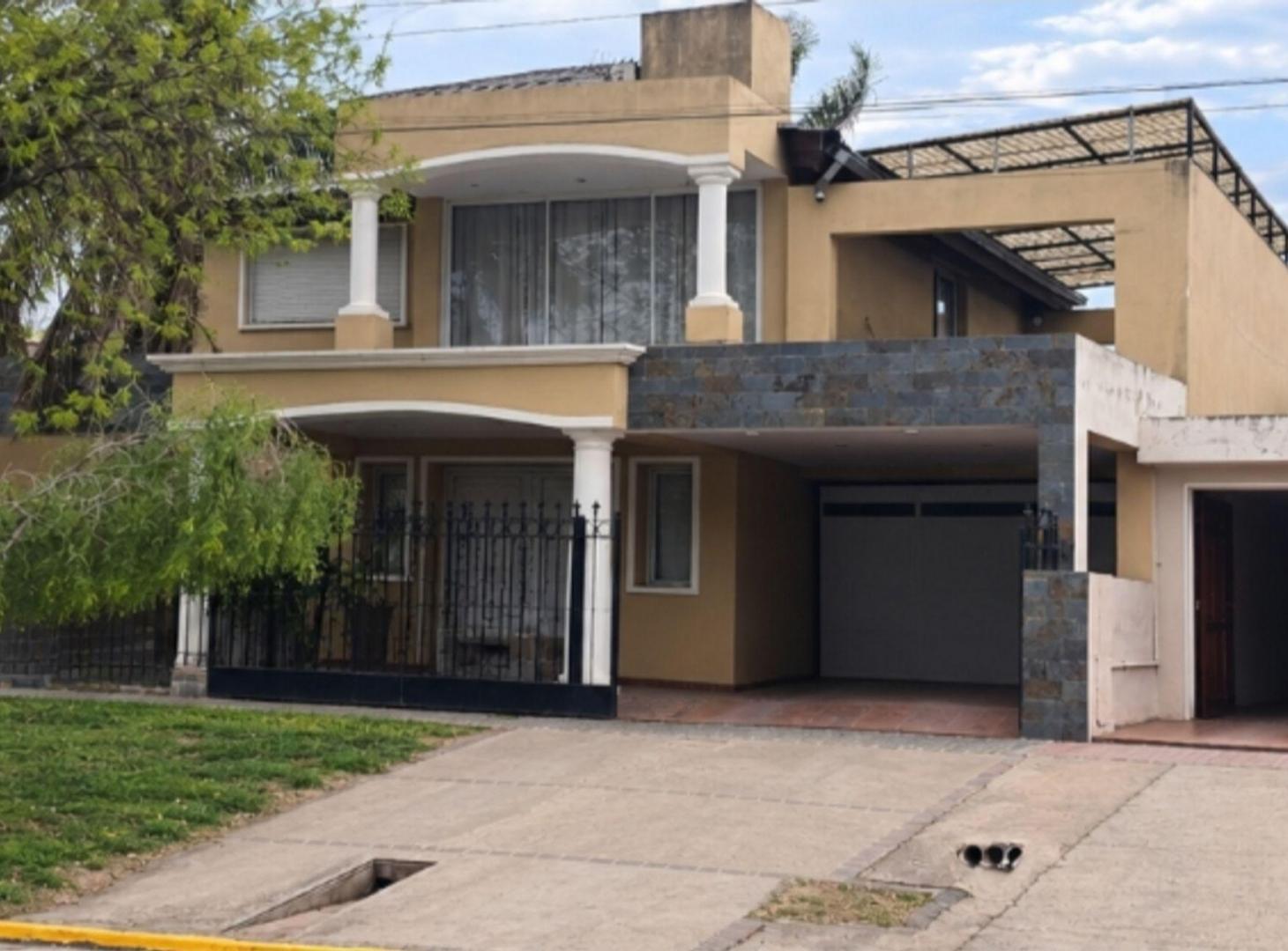 Foto de Venta - Casa - pileta - 3 dorm - Pilar - Córdoba, imagen 1