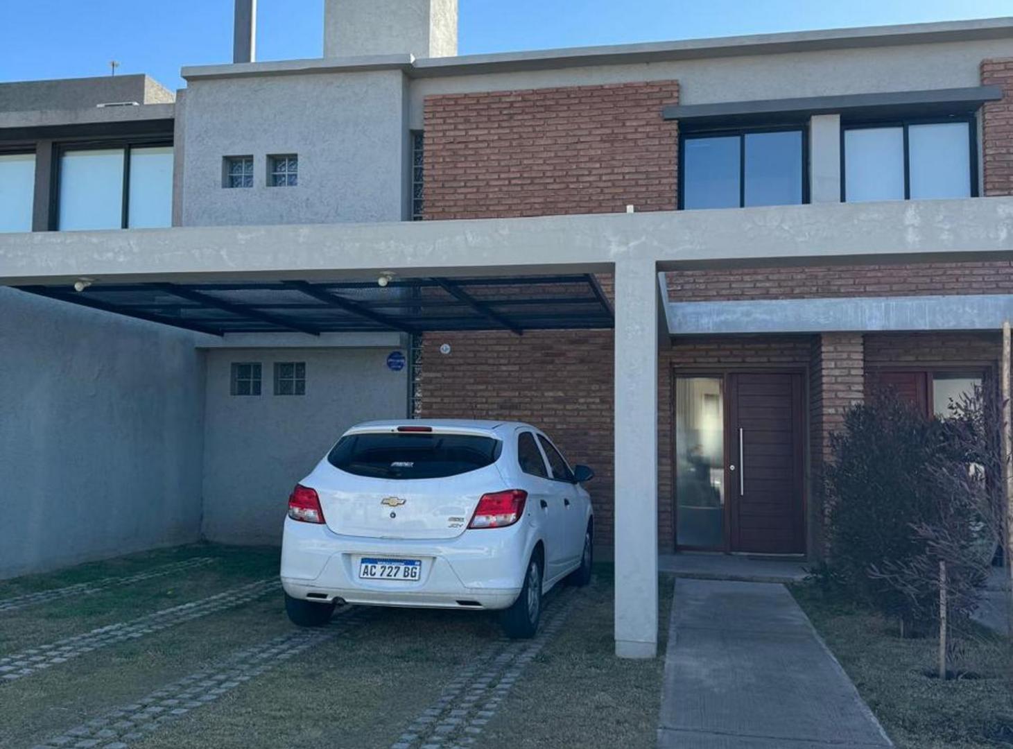 Foto de VENTA DE DUPLEX EN DOCTA BULEVAR, imagen 1