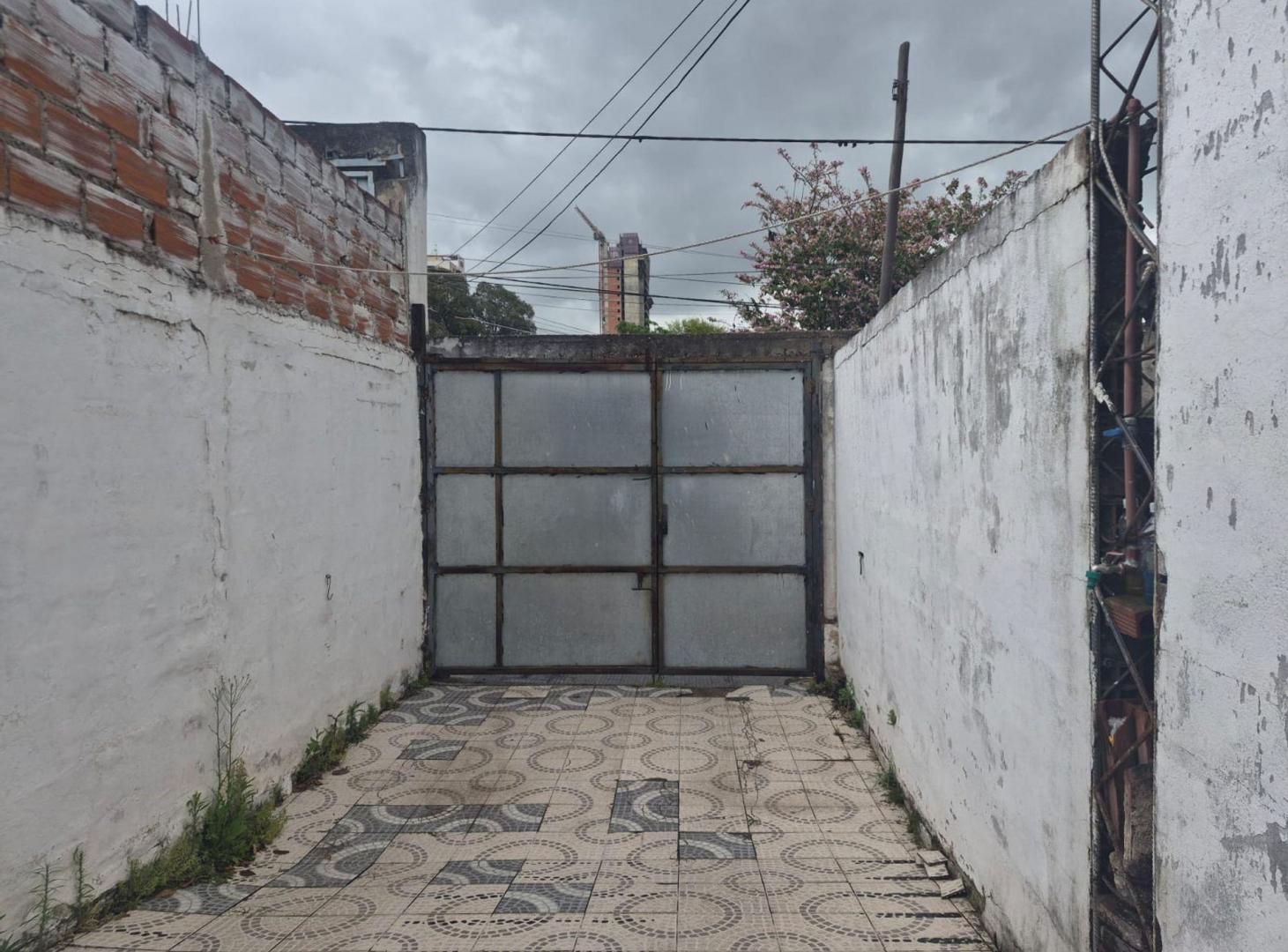 Foto de ALQUILA GALPON EN BARRIO ALTO ALBERDI, imagen 3