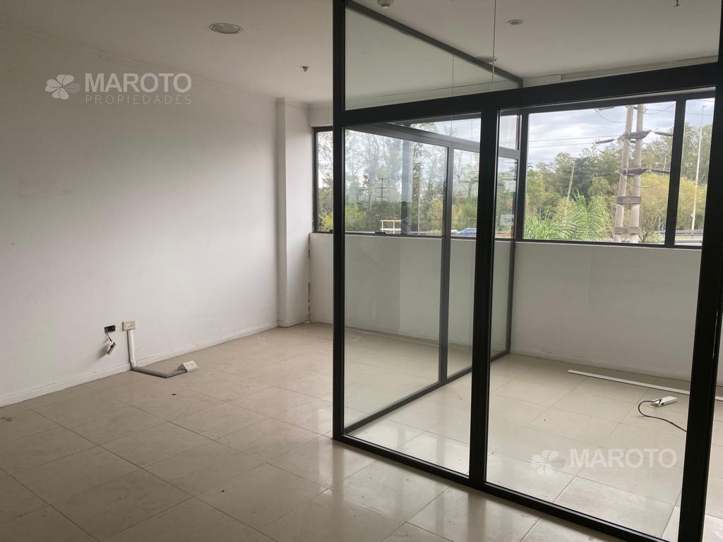 Foto de OFICINA EN VENTA EN COMPLEJO MASCHWITZ MALL - MAROTO PROPIEDADES, imagen 4