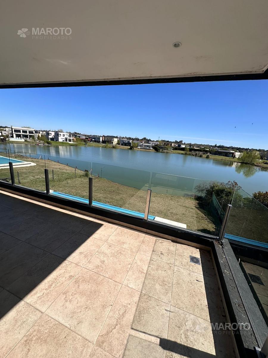 Casa en Venta con Cuatro Dorm. a La Laguna - Maroto Propiedades 5