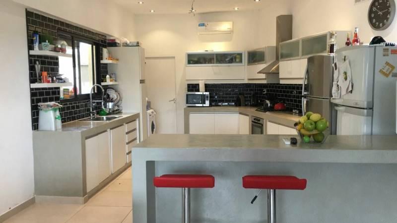 CASA EN VENTA EN HARAS SANTA MARIA – MAROTO PROPIEDADES
