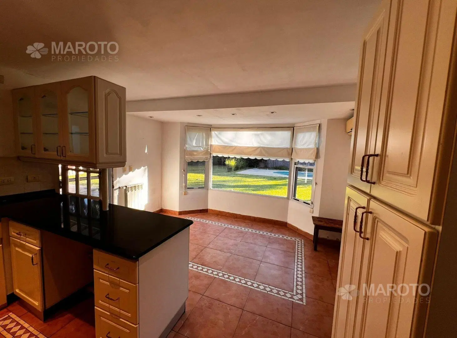 CASA EN VENTA EN BARRIO CERRADO MASCHWITZ PRIVADO- MAROTO PROPIEDADES 8