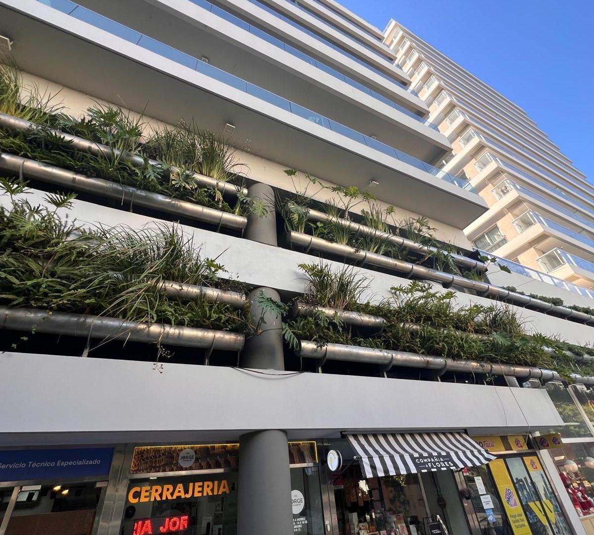 Departamento de cuatro ambientes en Vicente Lopez con cochera - Venta - MAROTO PROPIEDADES