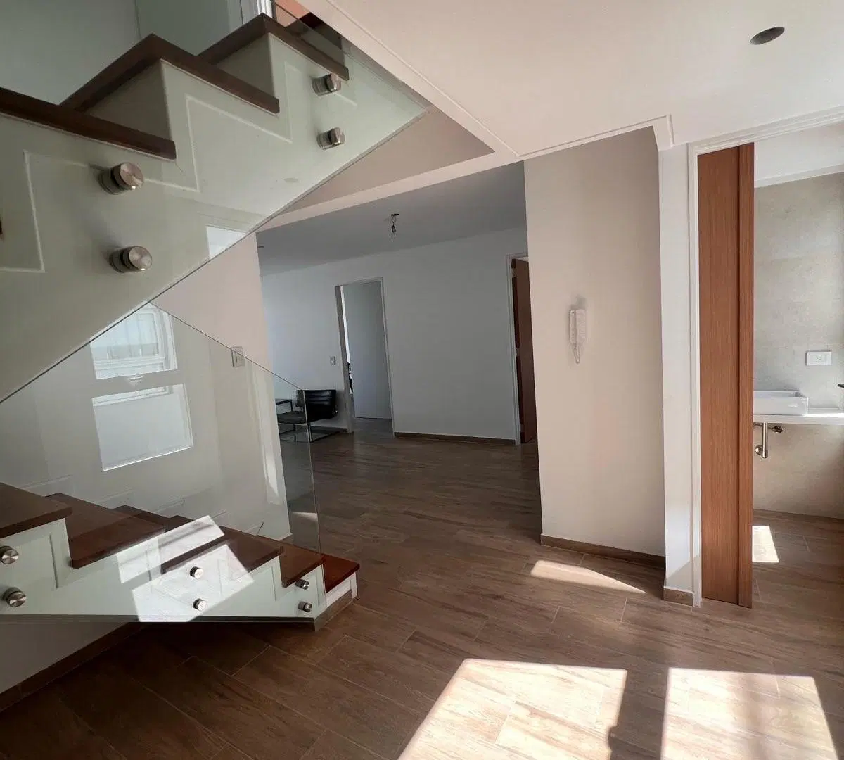 Departamento de cuatro ambientes en Vicente Lopez con cochera - Venta - MAROTO PROPIEDADES 3
