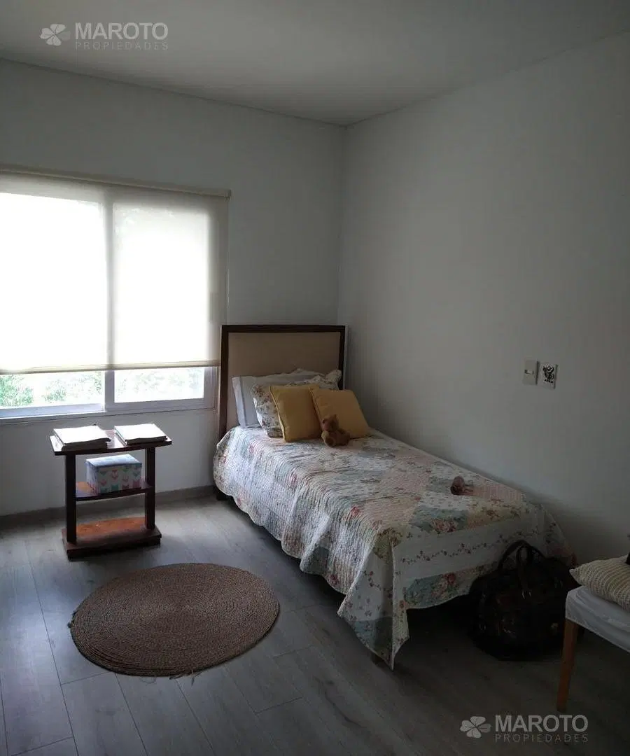 CASA EN  VENTA BARRIO SEPTIEMBRE, CASA DEL BOSQUE, IMPECABLE 5