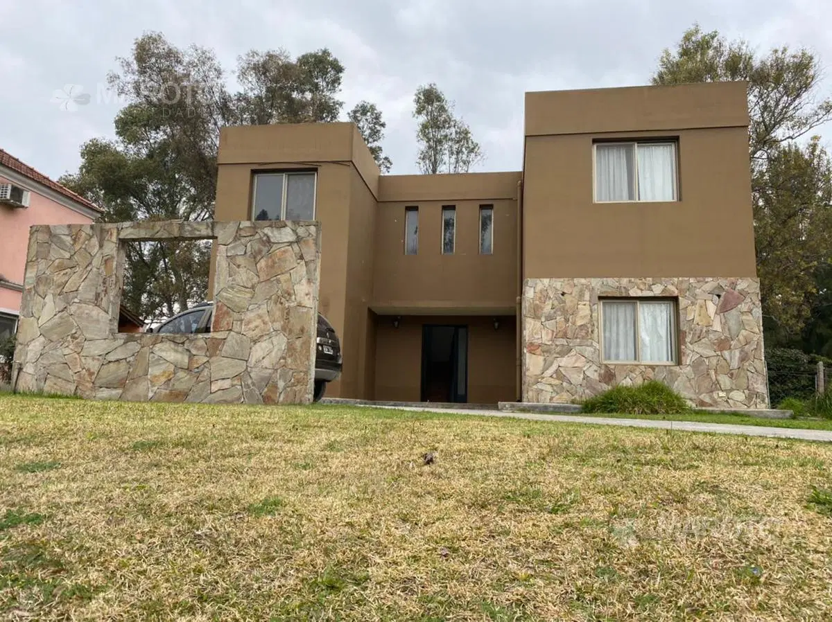 CASA EN ALQUILER Y VENTA EN FINCAS DEL LAGO - MAROTO PROPIEDADES 2