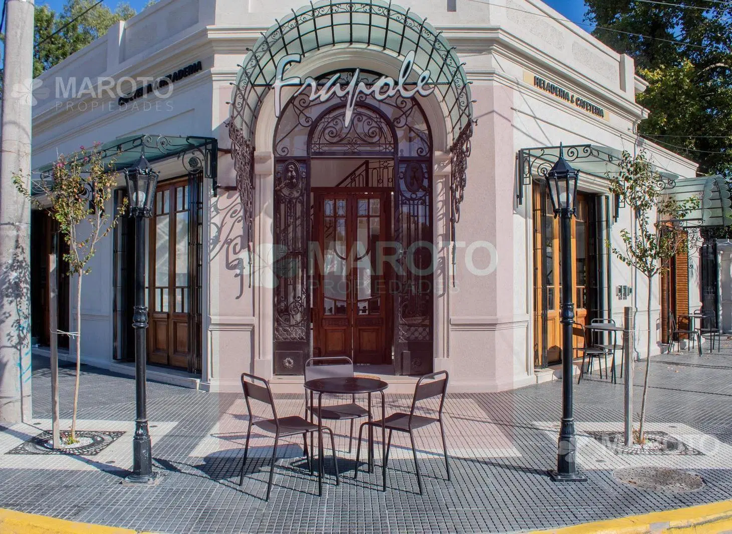 Alquiler Local en el Centro de Maschwitz a pasos de la Av Villanueva 2