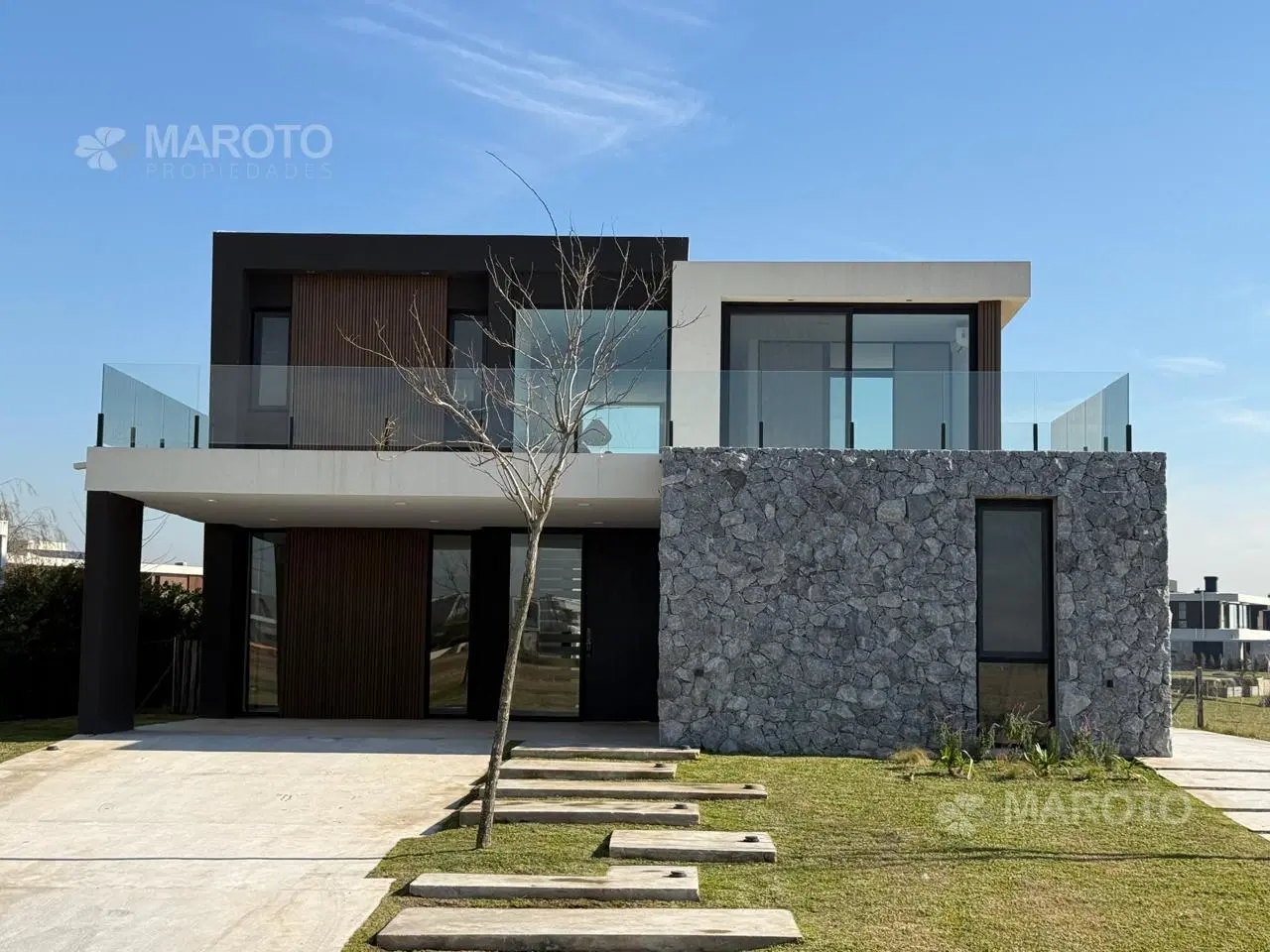 Casa a estrenar frente a la laguna en alquiler anual en Puertos - Costas 2