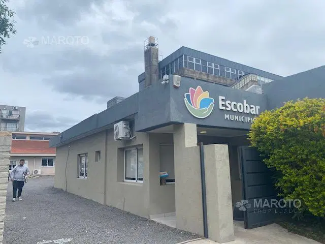 LOCAL - OFICINAS EN ALQUILER Y VENTA  EN ESCOBAR CENTRO - MAROTO PROPIEDADES 2