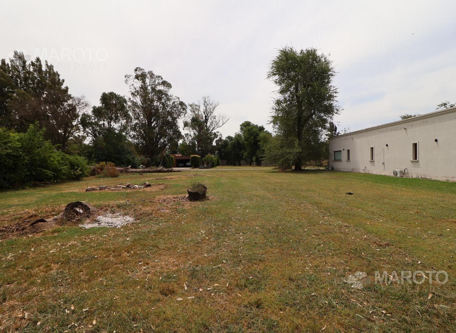 Foto de VENTA TERRENO BARRIO CASUARINAS PILAR, imagen 2