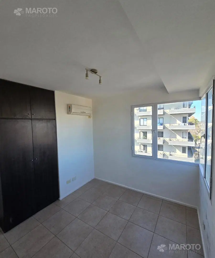 ALQUILER DEPARTAMENTO 2AMBIENTES CON BALCON Y COCHERA EN ESCOBAR CENTRO 3