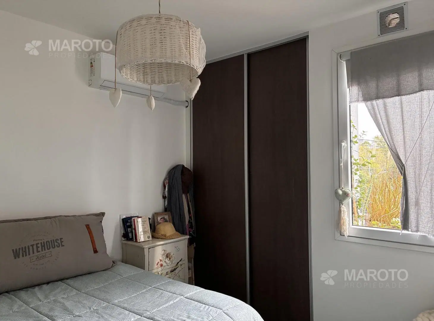 Venta departamento 3 ambientes luminoso con balcón 4