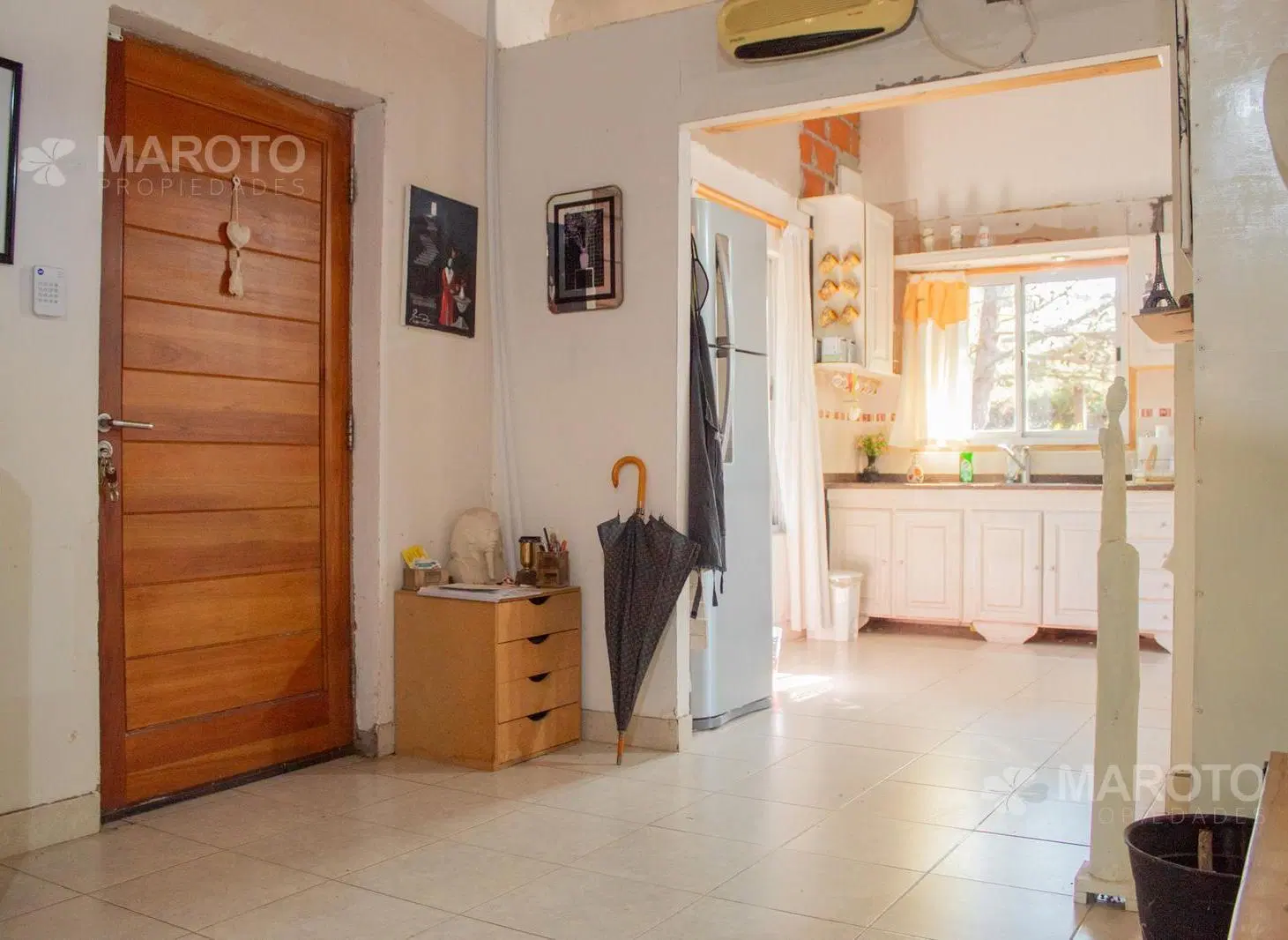 Venta casa 3 ambientes con amplio parque y pileta en Escobar 1