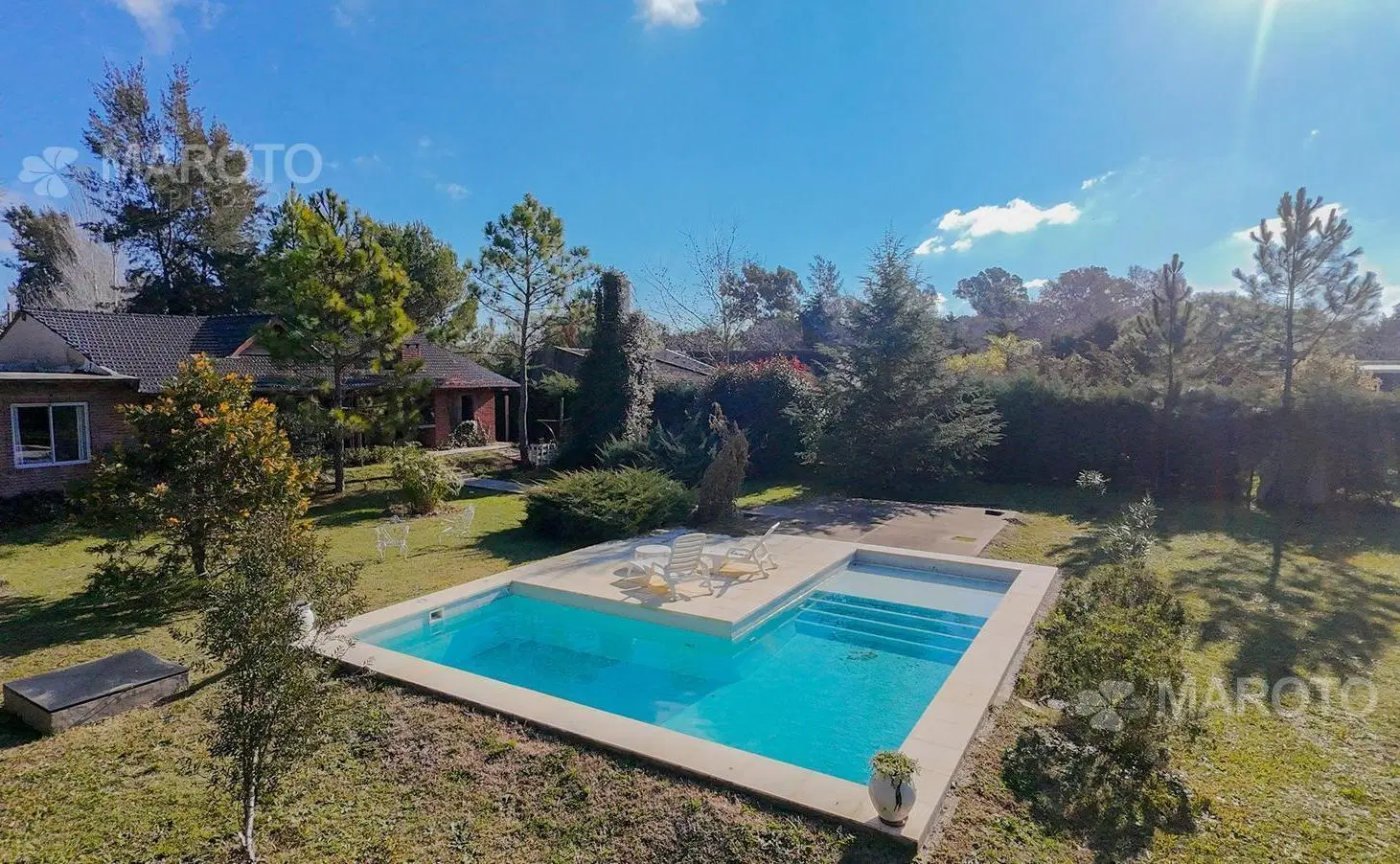 Venta casa 3 ambientes con amplio parque y pileta en Escobar 2