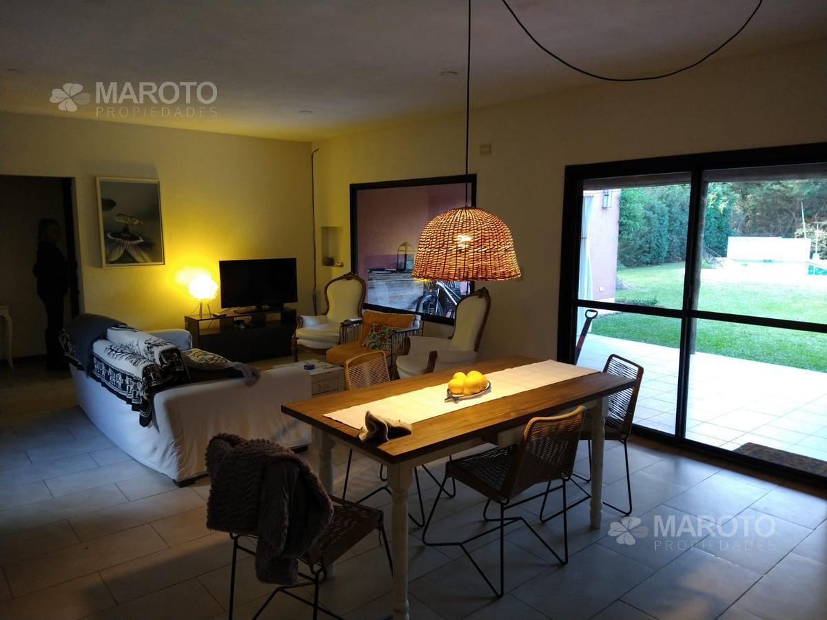 Foto de CASA EN ALQUILER EN BARRIO PRIVADO SAN LUCAS - MAROTO PROPIEDADES, imagen 1